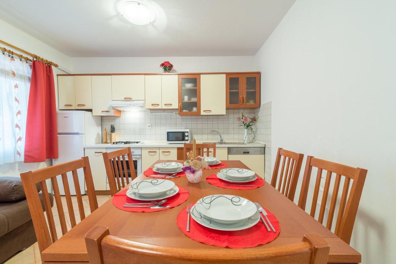 Apartments Puskaric Vir Kültér fotó