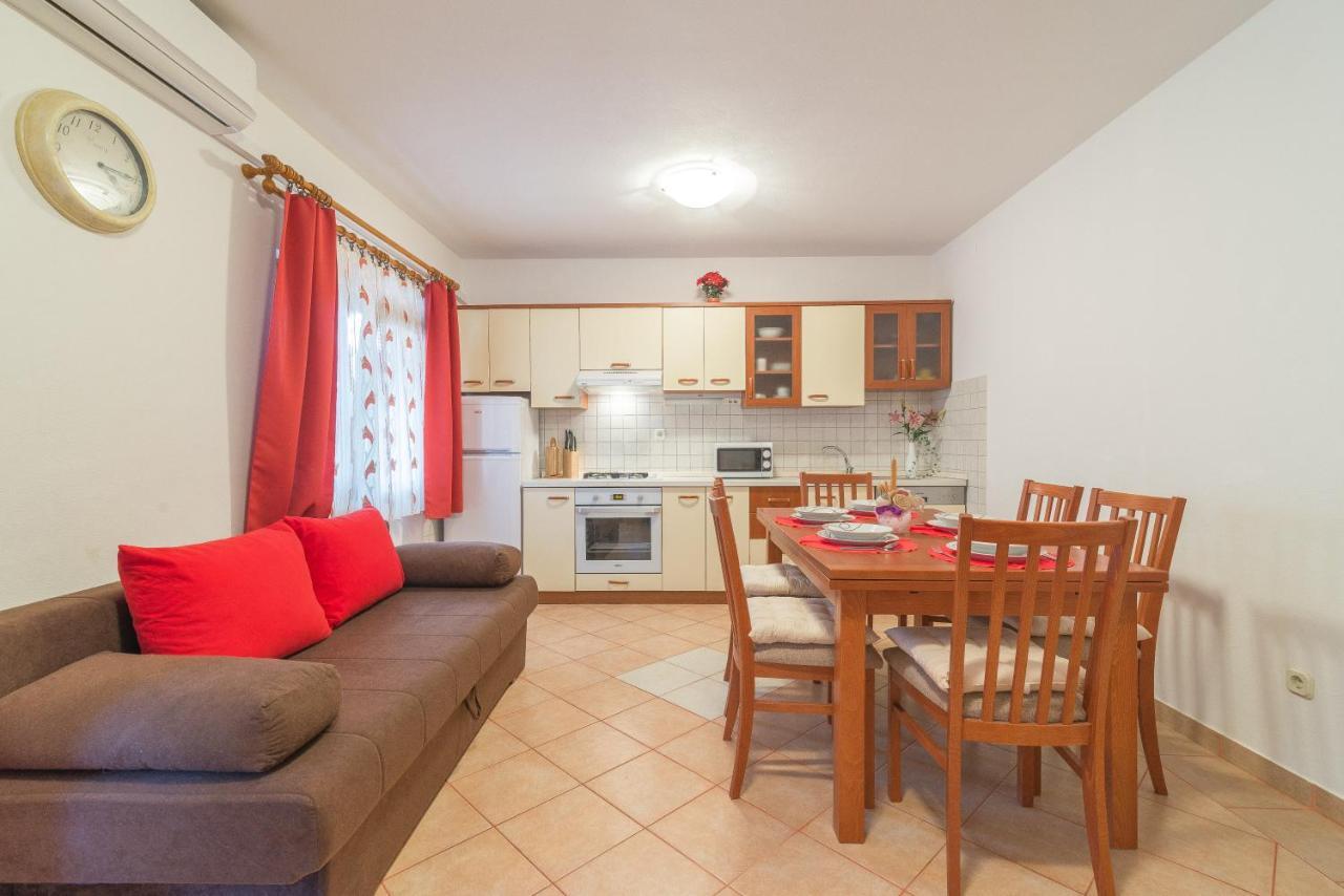 Apartments Puskaric Vir Kültér fotó