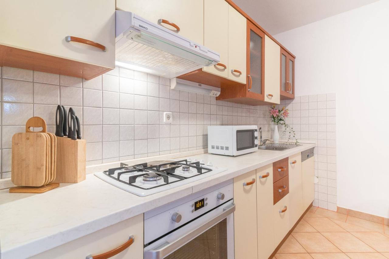 Apartments Puskaric Vir Kültér fotó